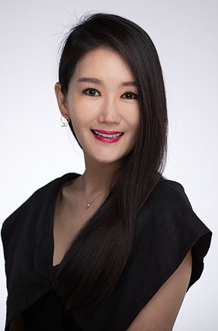 Venus Jin Headshot
