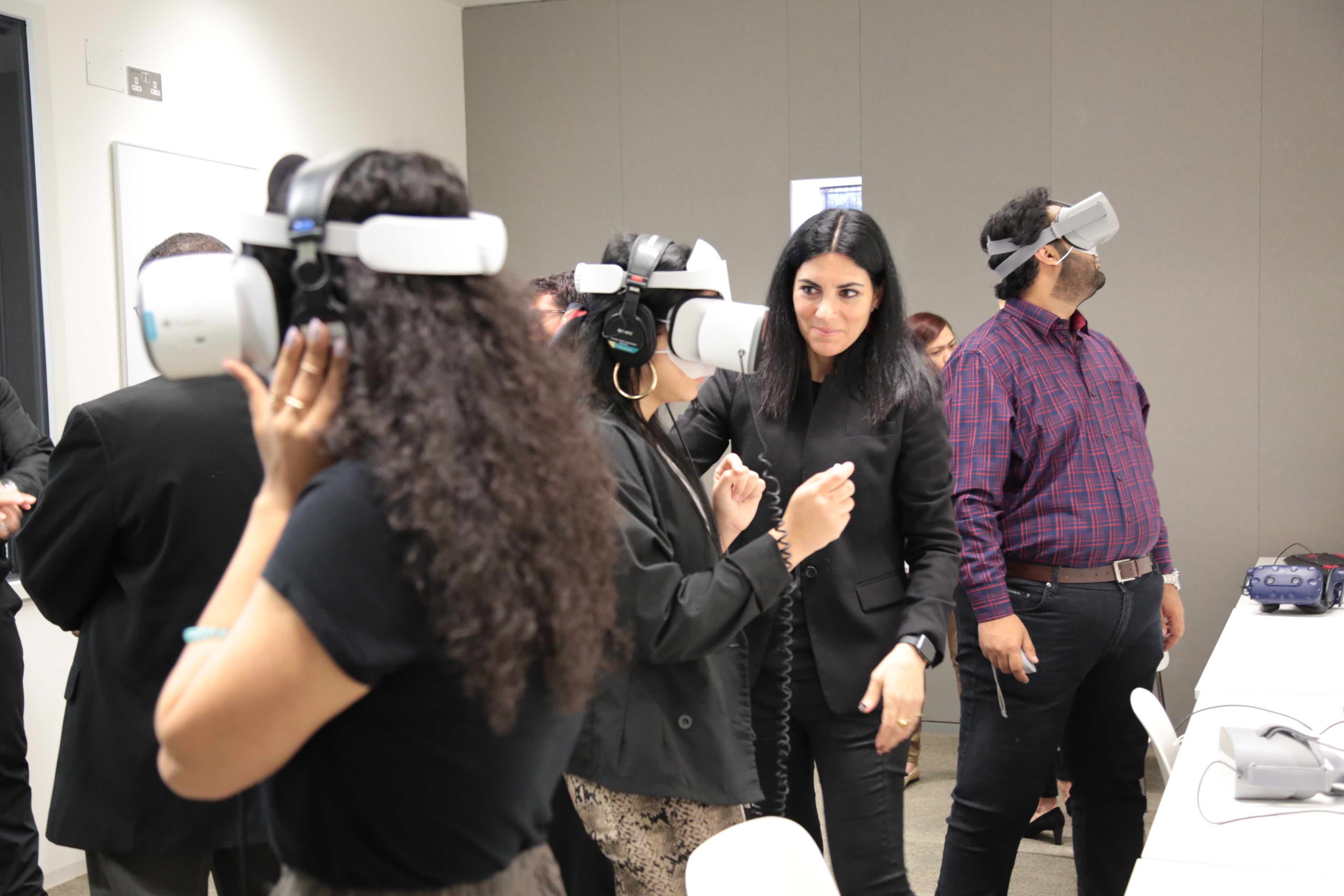Vassiliki Khonsari, co-founder of the New York-based iNK Stories, works with NU-Q students at the school’s Media Innovation Lab. 